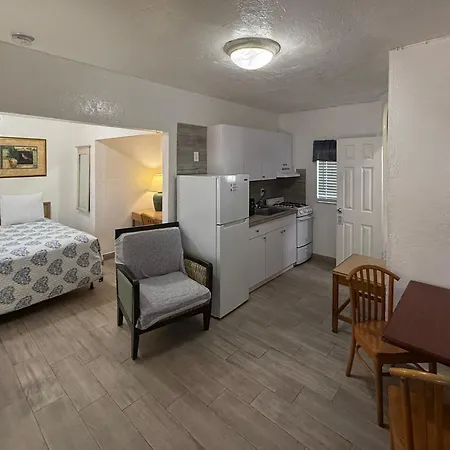 Richard'S Motel Extended Stay-2